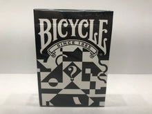 Load image into Gallery viewer, Bicycle Magic Live Playing Cards
